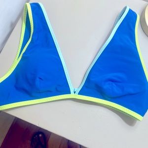 Aerie top. Cute blue, teal and lime color. Size M. Never worn. Without tags.